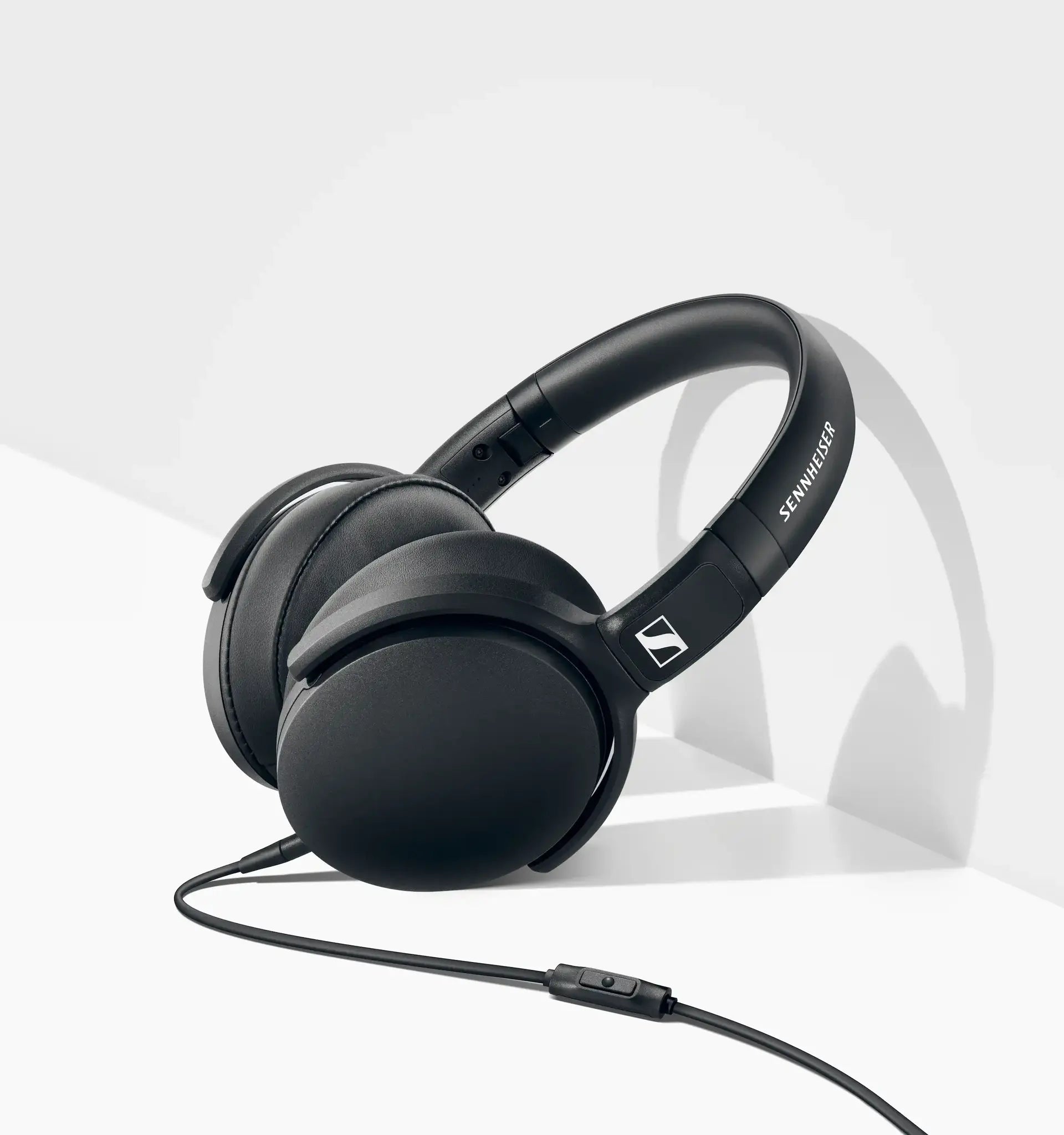  HD 400S Desktop
