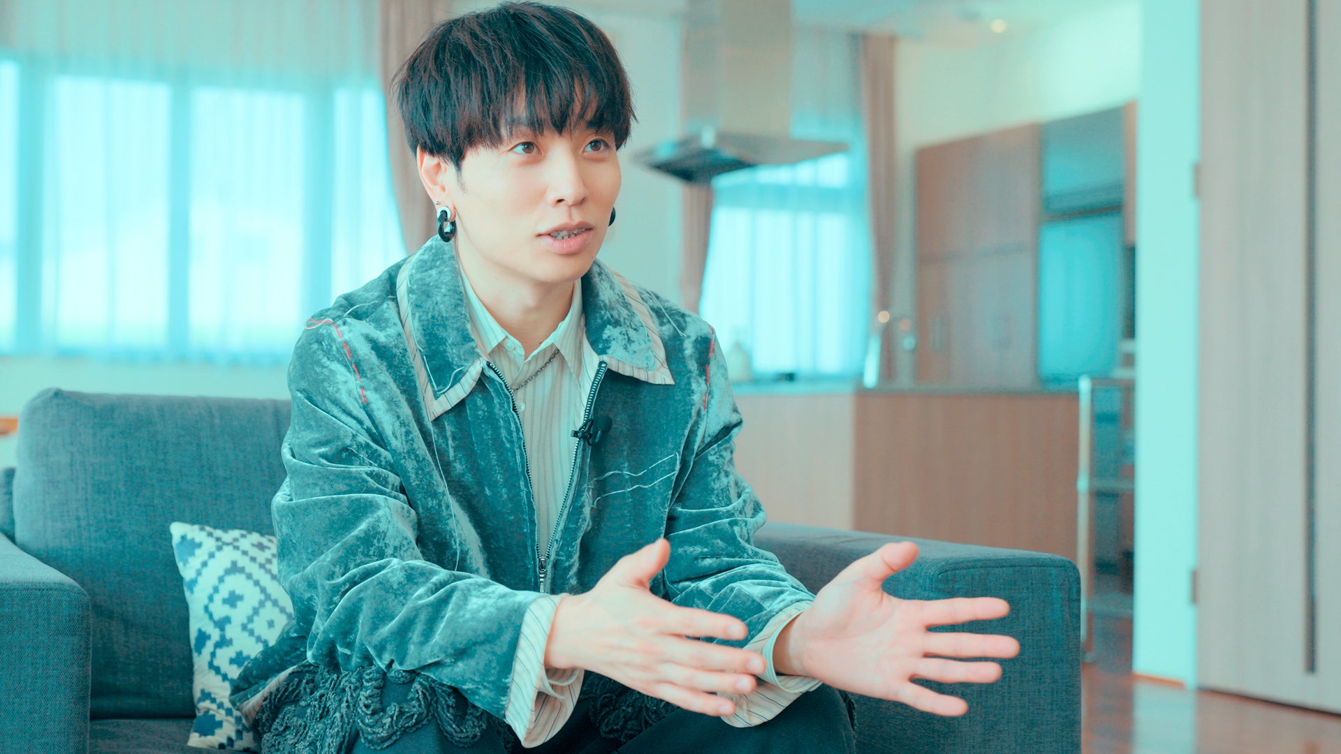 Saucy Dog Shinya Ishihara X MOMENTUM 5 Wireless